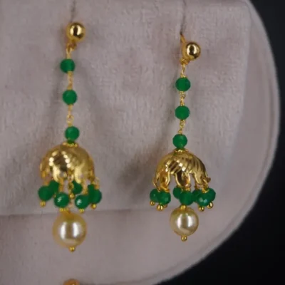 emarald earrings